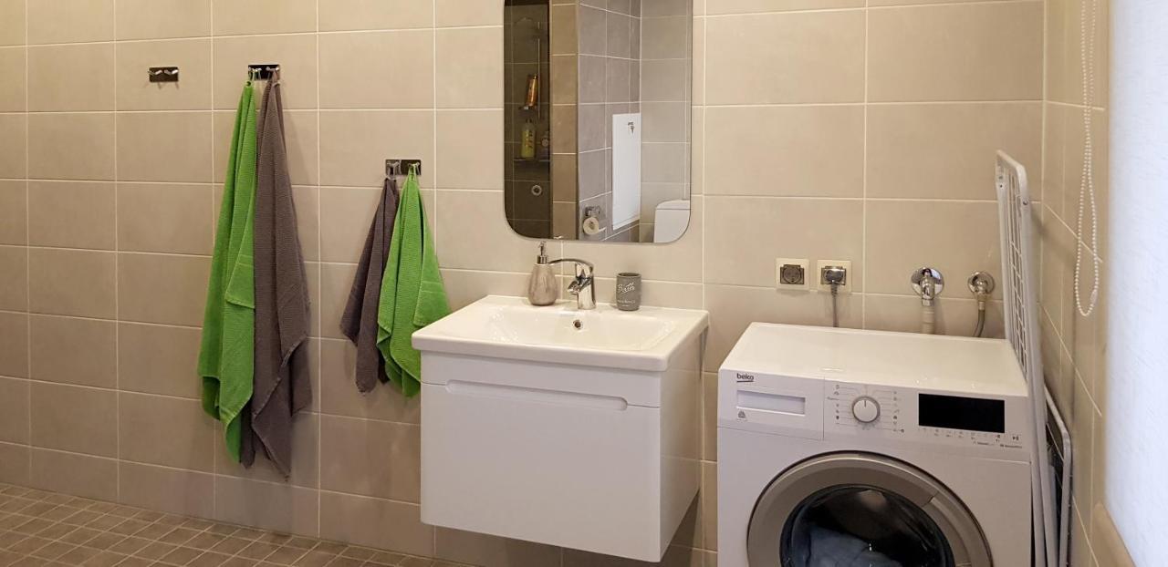 Ammatour Apartments Uro Ngoại thất bức ảnh